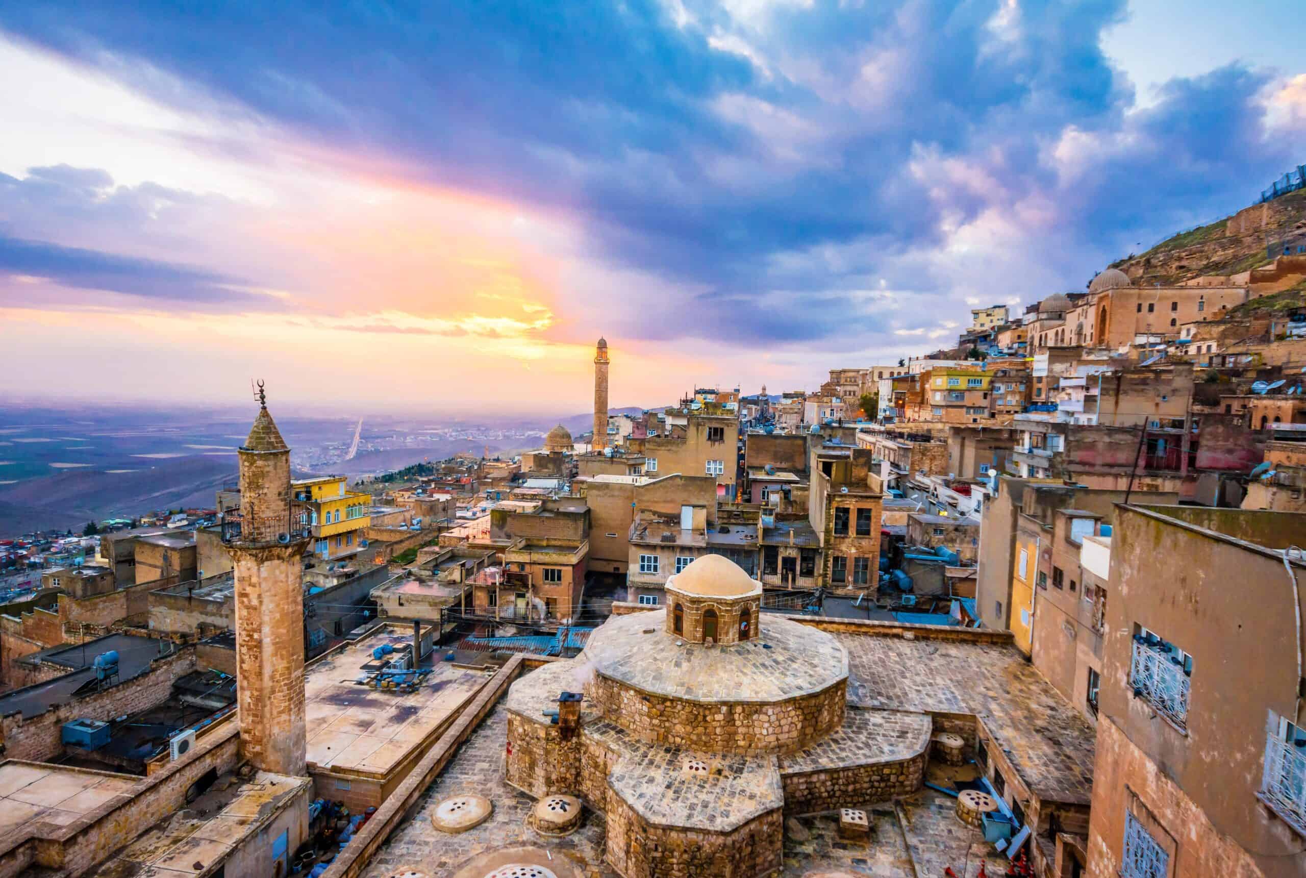 Mardin Gezilecek Yerler: 3 Günlük Gezi Planı, Yemekler, Ulaşım ve Konaklama Rehberi